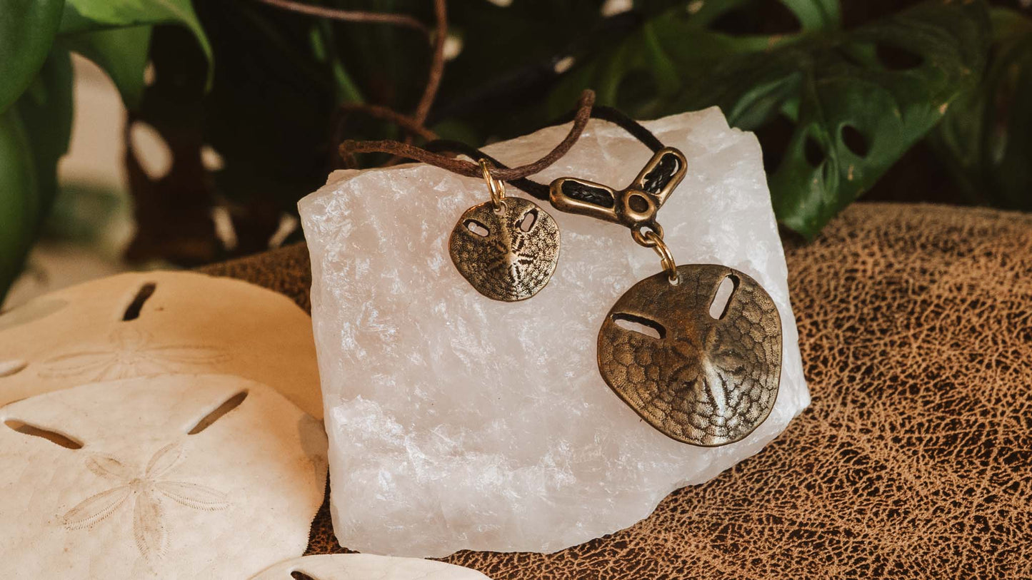 Pansy Shell Necklace