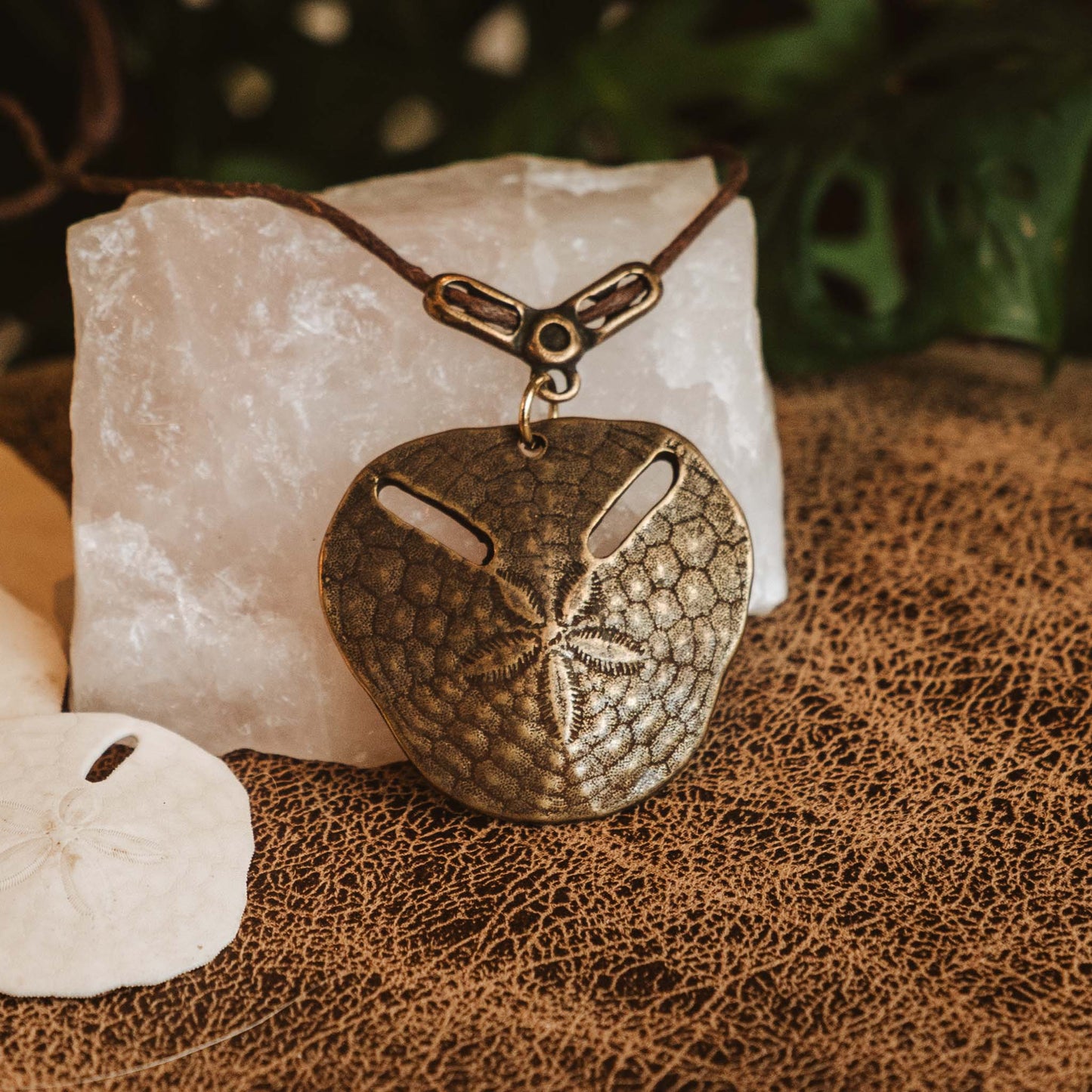 Pansy Shell Necklace