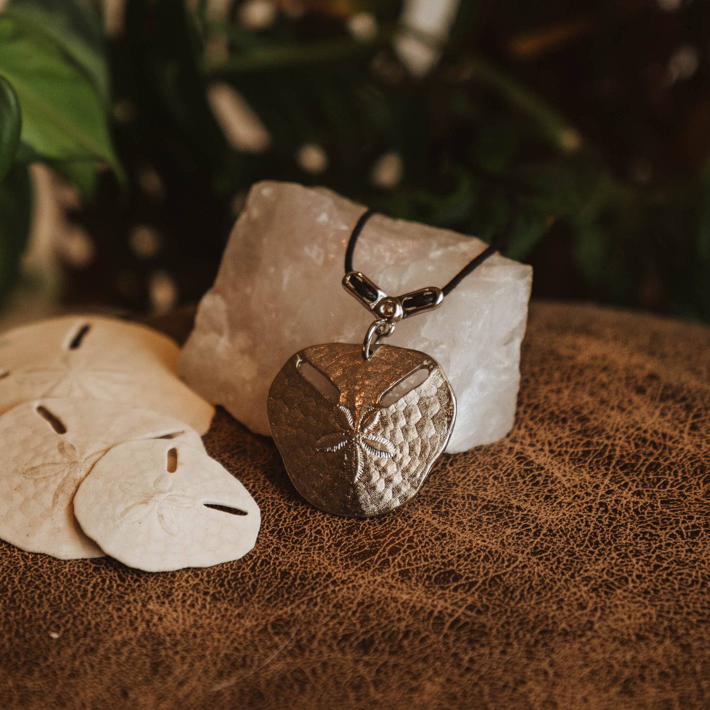 Pansy Shell Necklace